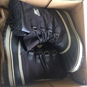 Men’s Sorel Waterproof boots-10